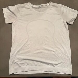 Lululemon Relaxed Swiftly Tech